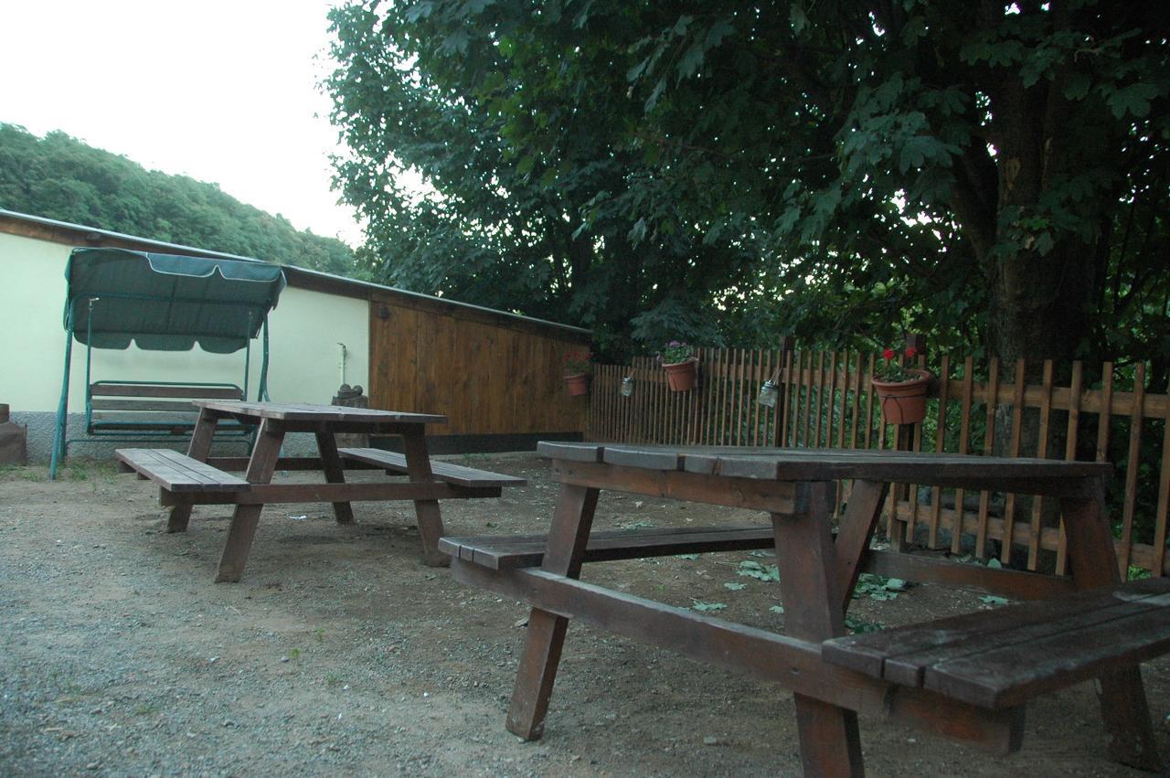 B&B Al Turchino E Area Picnic Меле Екстериор снимка