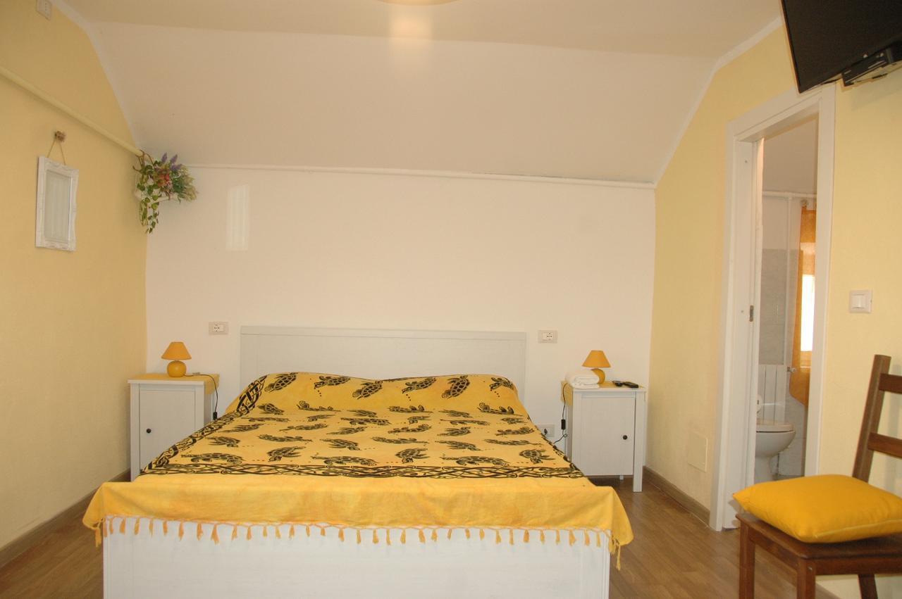 B&B Al Turchino E Area Picnic Меле Екстериор снимка